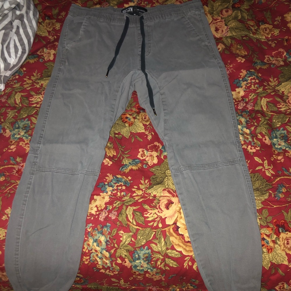 Men’s joggers